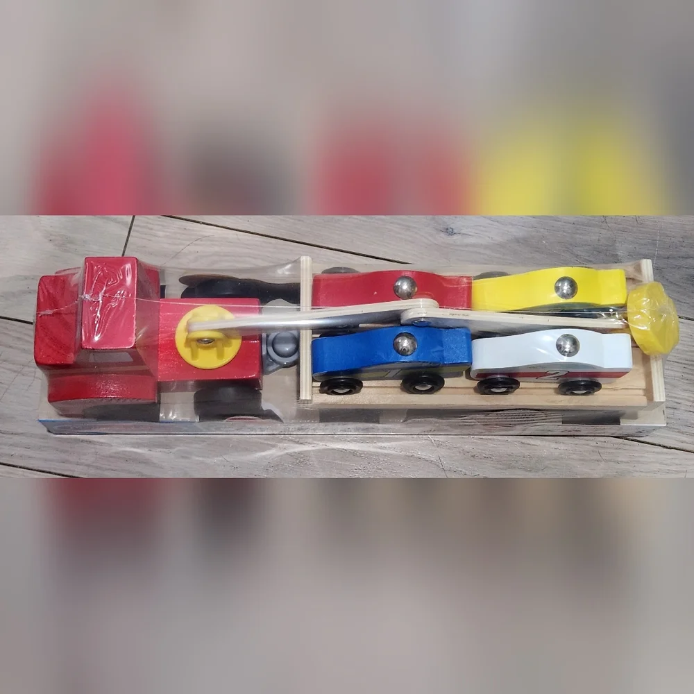 Melissa & Doug Red Magnetic Car Loader Set